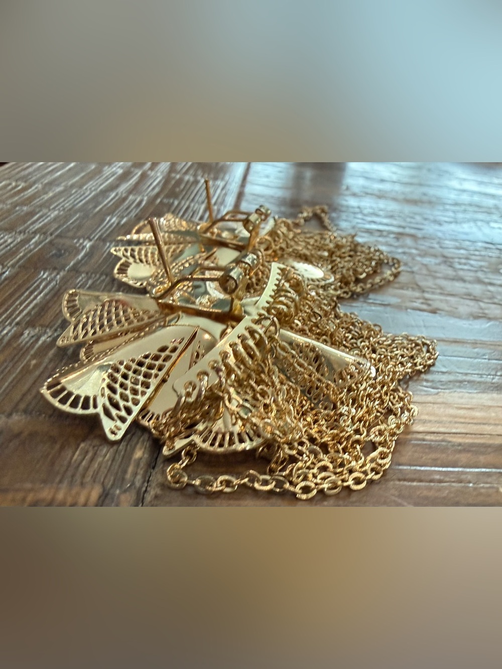 Gold tone Filigree Floral Dangle Earrings - Statement Chain Fringe new in box - Picture 7 of 14